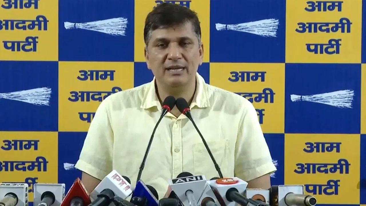 aap vs saurab bhardwaj