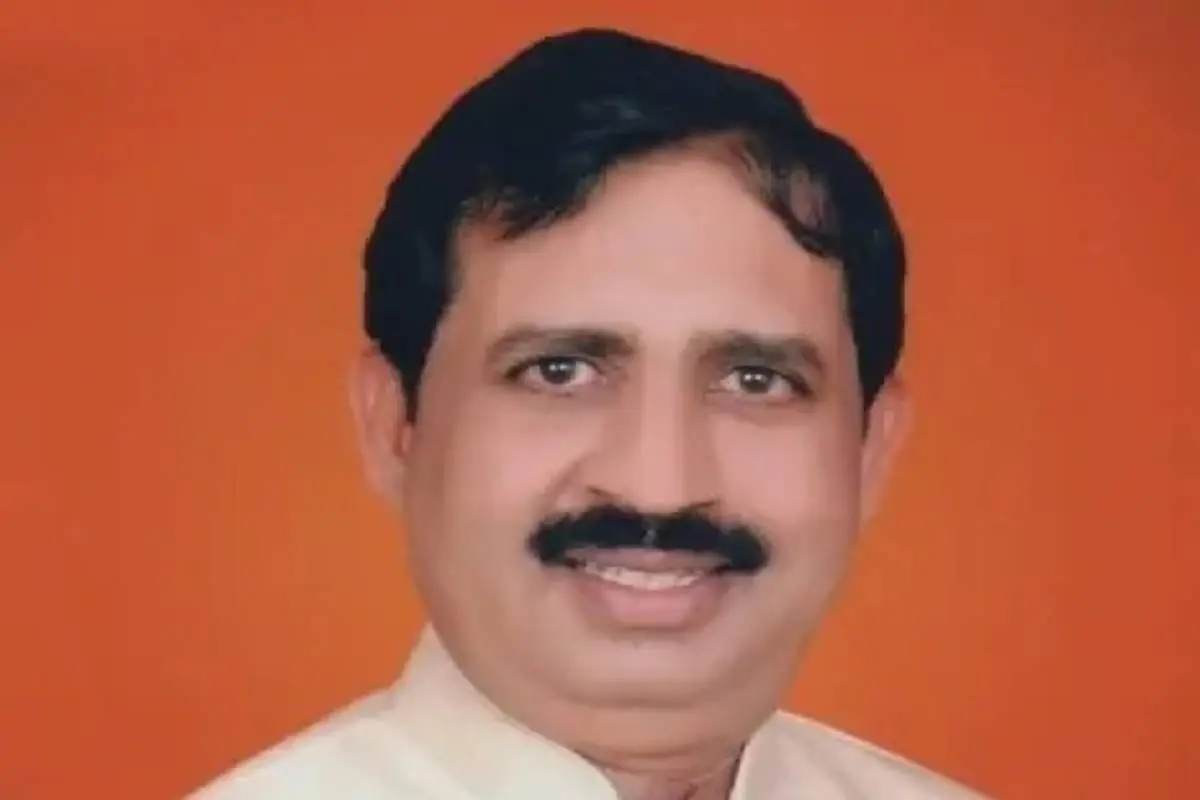 MP News: BJP leader called his own party's woman leader 'kulakshani', controversy escalated after the video went viral